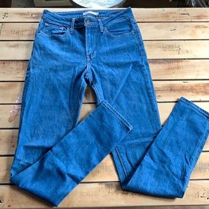 Levi 721 high rise skinny 27 long